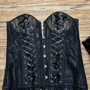 Corset